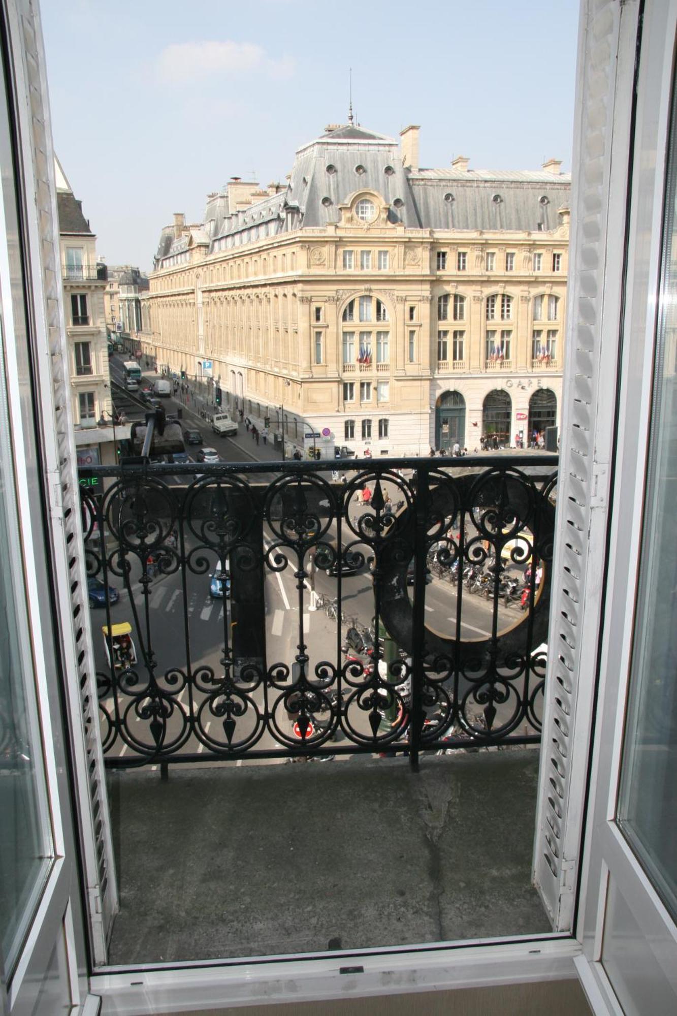 Hotel Bellevue Saint-Lazare Paris Exterior foto